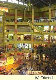 Shangri La Plaza in Mandoluyong - Shopping mall Manila Philippines